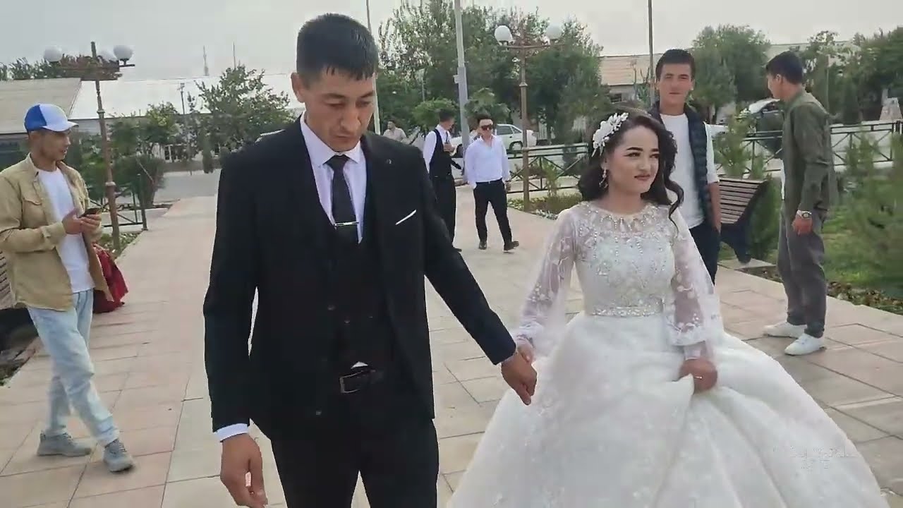 BERUNIY OFY'  NURON KAMSAMÓL ADELL OGABEK & GULRUX