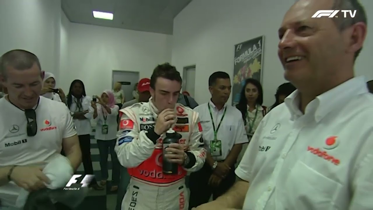 Ron Dennis Ignores Kimi R&auml;ikk&ouml;nen | 2007 Malaysian GP