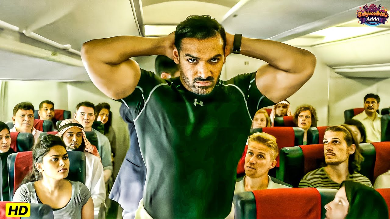 अंडरवर्ल्ड माफिया को प्लेन में पकड़ लिया… फिर जो हुआ,आगे  देखिए | Dishoom Movie Climax Scene
