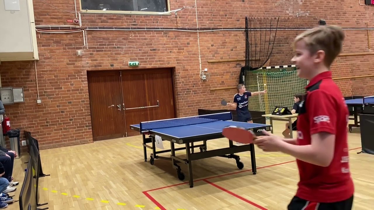 Zac vs Nicholas Eriksson pingisiaden sett 3 och 4