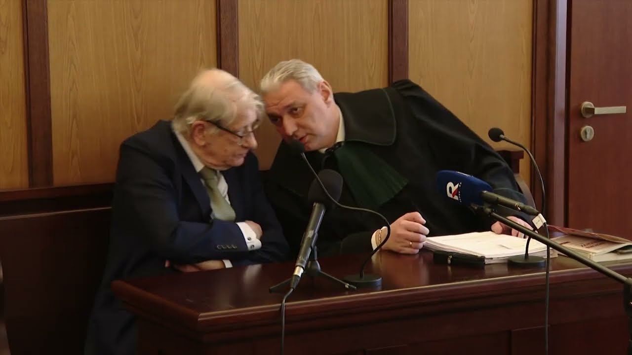Proces prof. Roszkowskiego przeciwko minister Nowackiej ws. kłamstw nt. książki