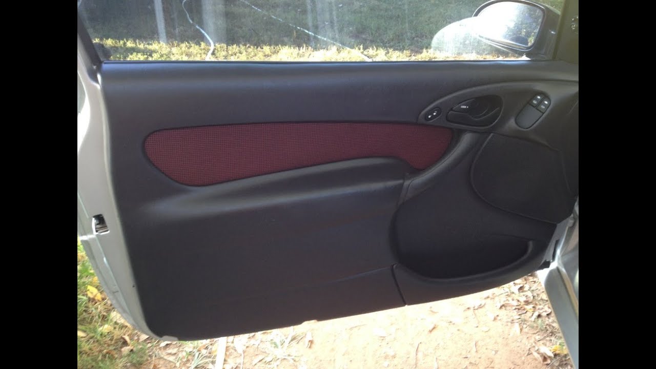 How to remove door panel on a 1999-2007 Ford Focus ZX3 ZX5 SVT ZX4 ZTW SE in less than 5 minutes