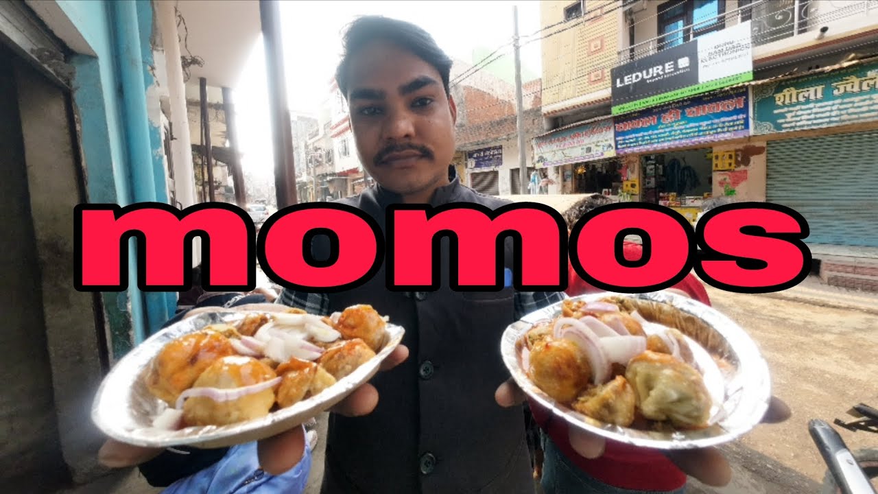 30 rupaye main ful flat momos