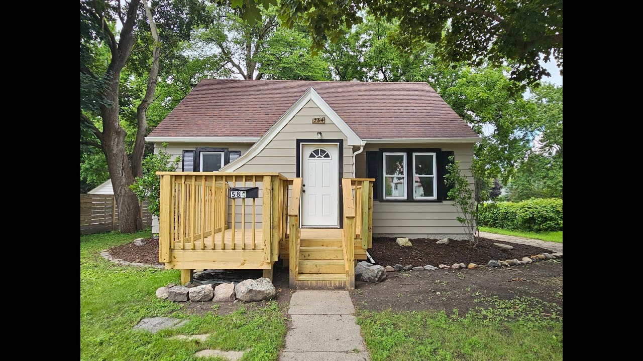 584 Bluff Street | Hutchinson Real Estate