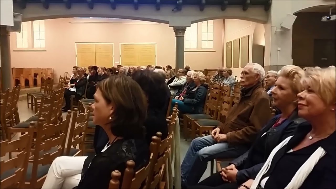 מחרוזת שירי שלום, הופעה בקאמפן, הולנד