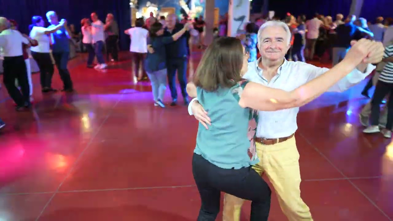 CUMBIACITO - SANDRO & MATILDE, Ballo Terapia- CLUB FLASH DANCE
