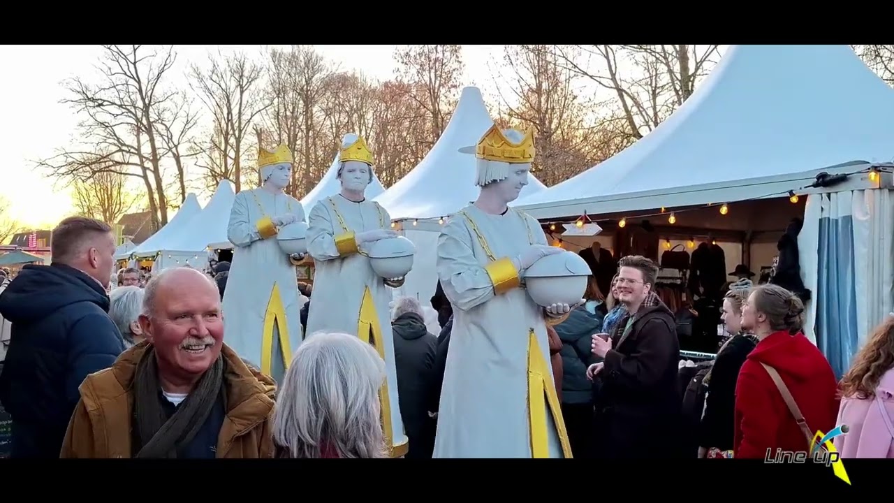 The Three Kings is een prachtige steltenact voor de evenementen in de koude dagen.