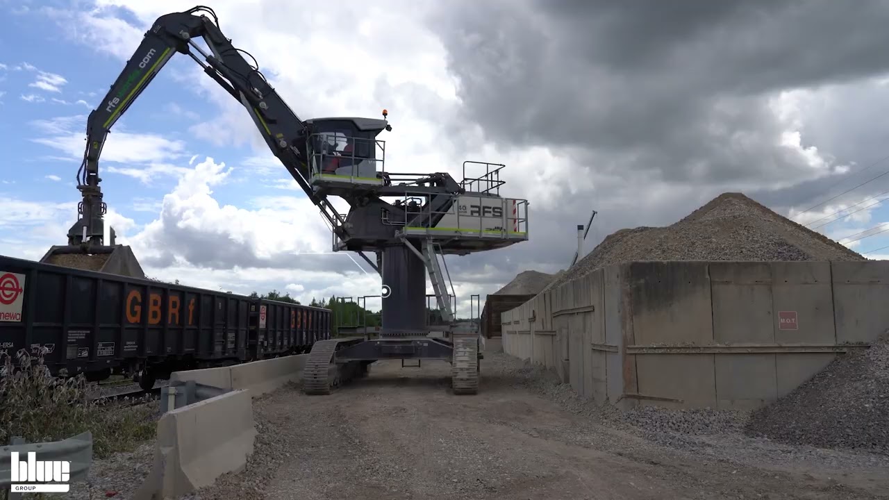 Blue supply first Terex Fuchs RHL 360F Pylon Material Handlers to RFS