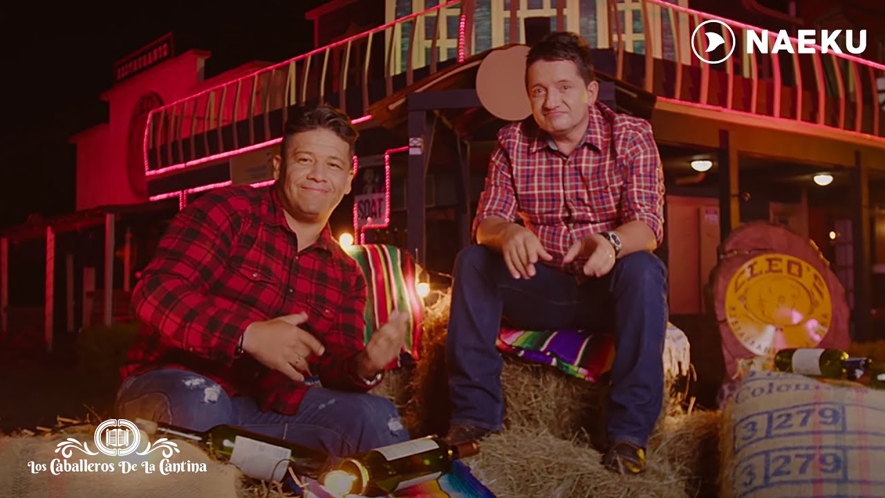 Cuatro Botellas - Los Caballeros de la Cantina(Video Oficial)