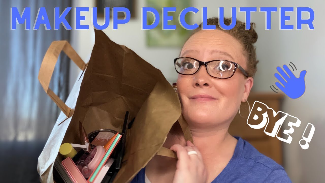MAKEUP DECLUTTER | BYYYYYEEEE! 👋 | CurlyGirlAngelaG