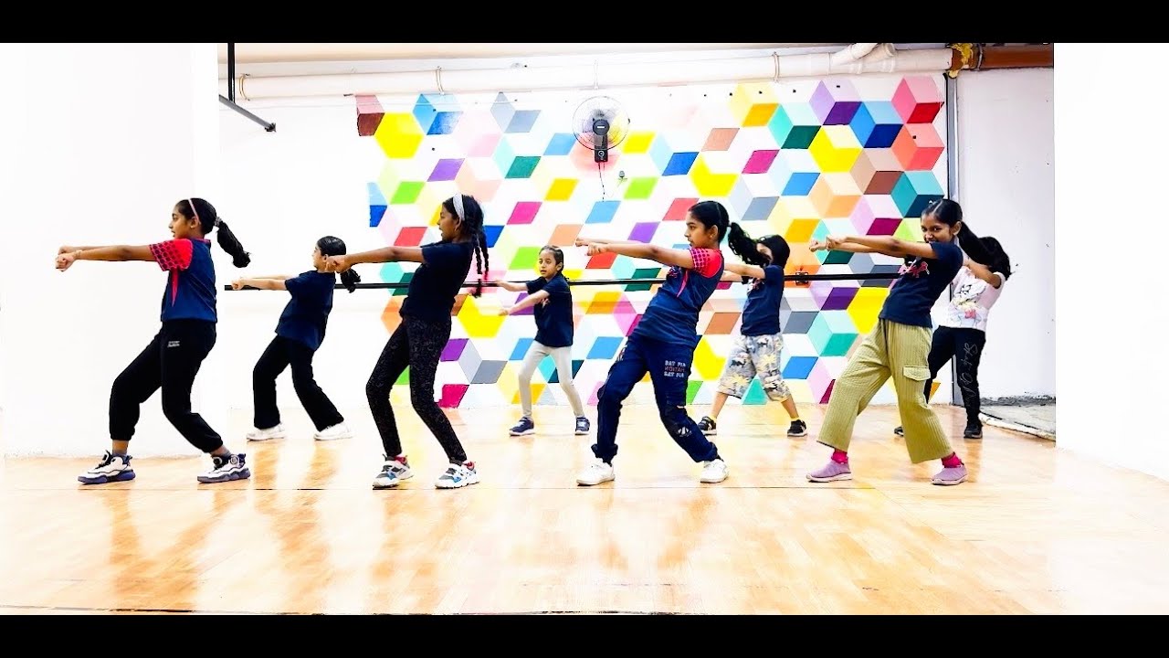 Style Dance Institute | I Am A Disco Dancer 2.0 | Dance Cover by Juniors | Tiger Shroff | Beny Dayal