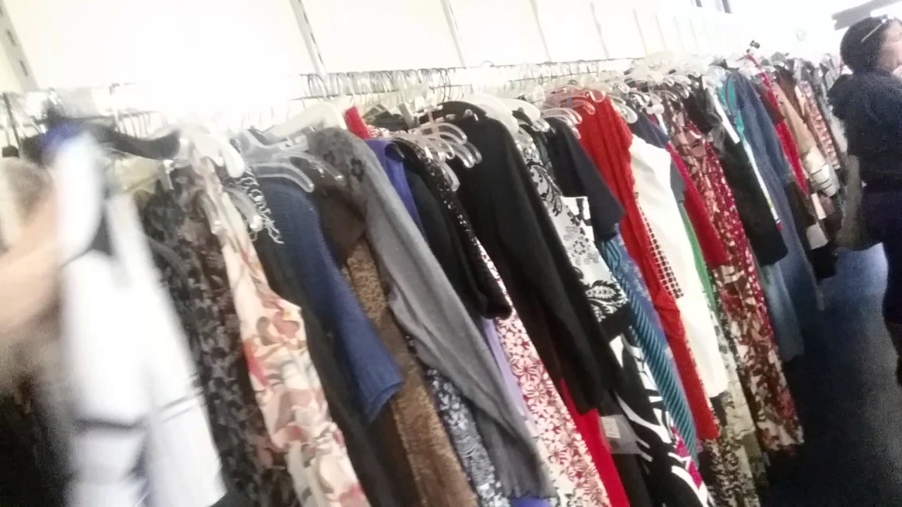 SouthernASMR Sounds Vlog 10-26-2016 ~Browsing Through Goodwill