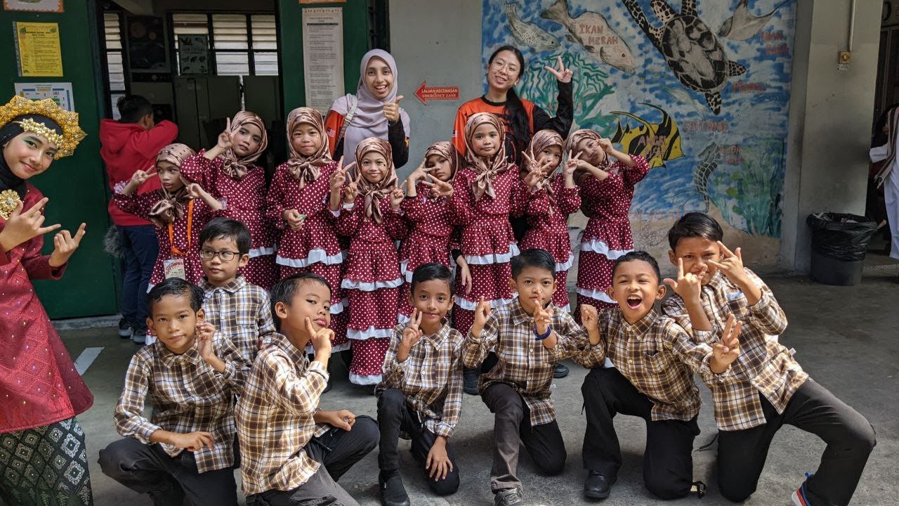 SIXPHONIA: Persembahan Tema 60an Murid Tahap 1(Drama Muzikal)