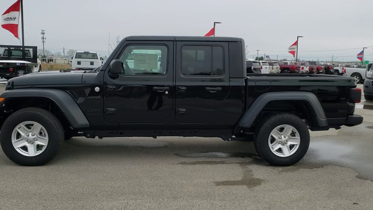 20J29 2020 JEEP GLADIATOR SPORT MAX TOW PACKAGE WALK AROUND REVIEW BLACK CLEARCOAT