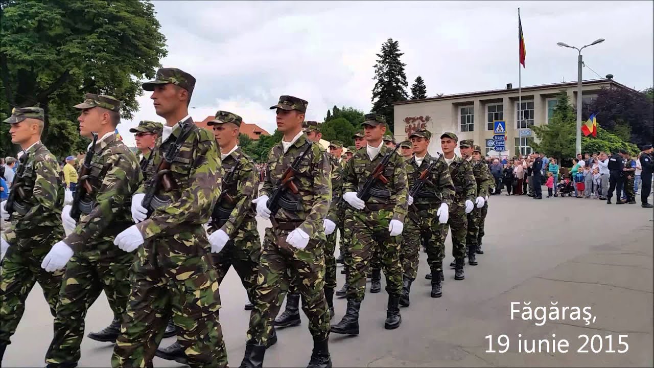 defilare militari   Fagaras 19 06 15