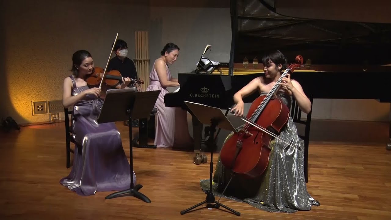 W. A. モーツァルト: ピアノ三重奏曲 変ロ長調 K.502 III. Allegretto