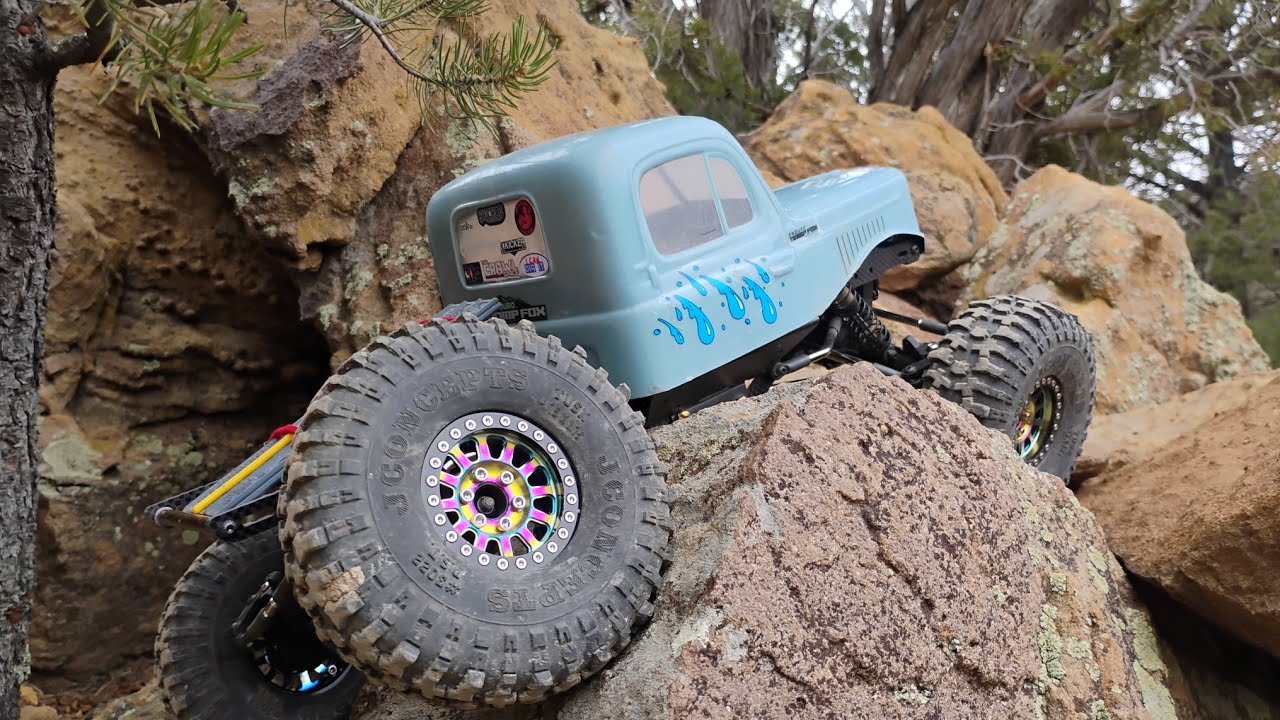 Element Enduro Fox Comp Crawling & Trailing!!