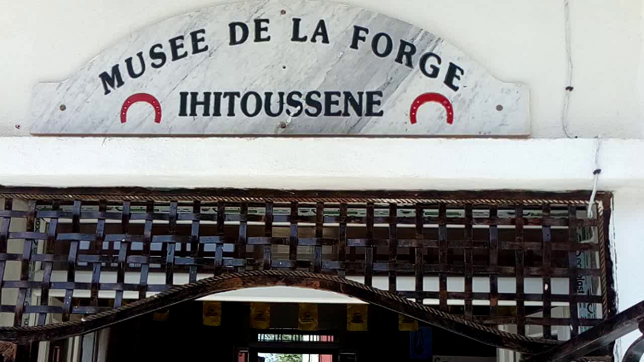 La forge au village Ihitoussene.