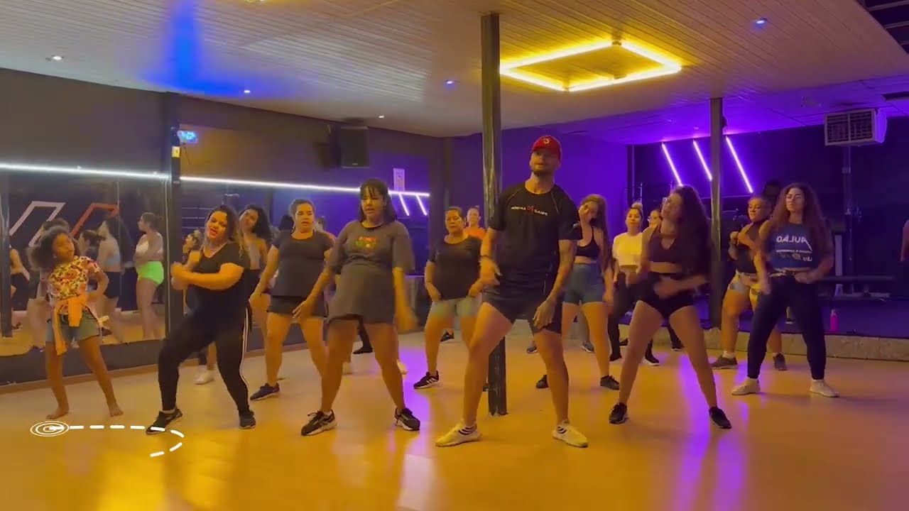Alexia Reis, Kadu Martins - Amorzinho Marromeno - Coreografia Amorins