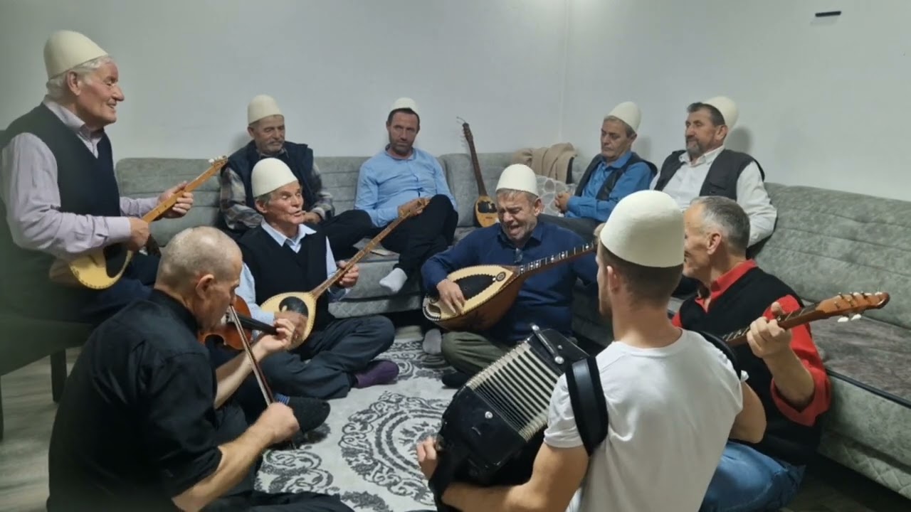 këngë per Noc Mark gegen- Mus Hertica , Rrahim Fejzullahu