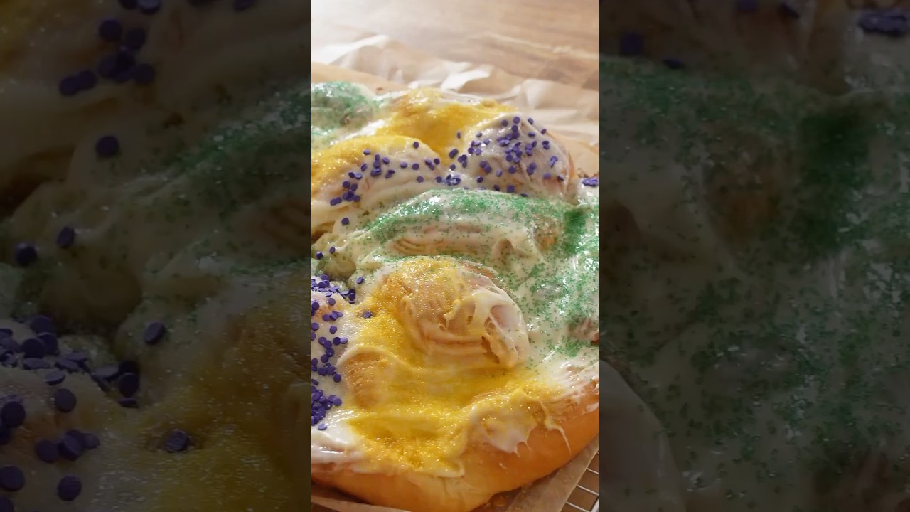 King Cake For Mardi Gras