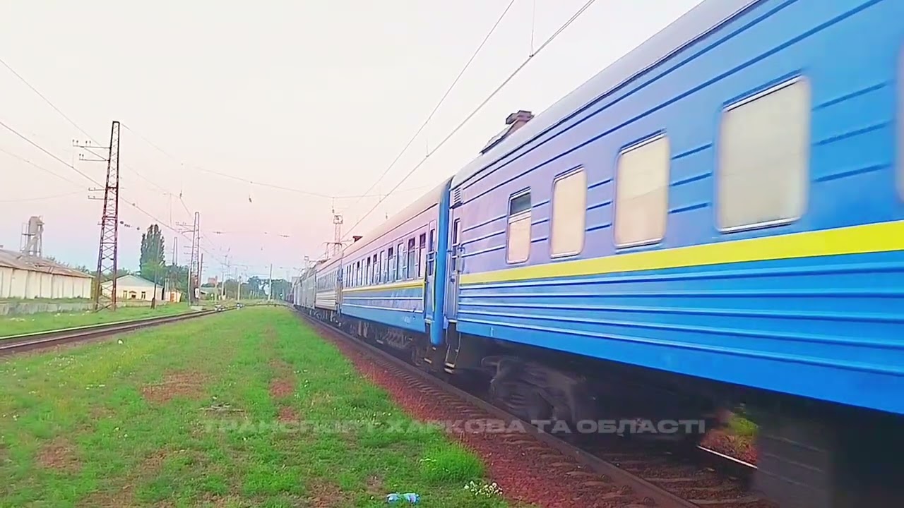 ЧС7-186+172 відправляються зі станції Златопіль літнім вечером🌇⚡🌞🚂🚃🚃🚃