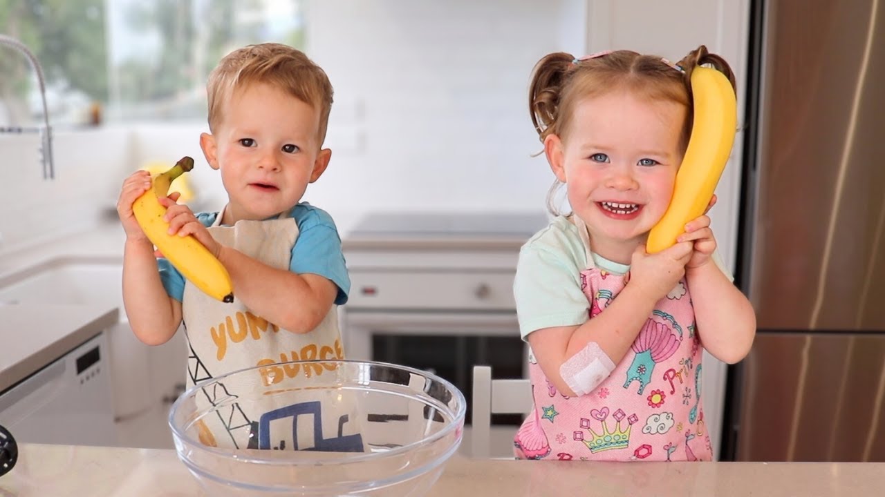 Otis and Ida Bake 4-Ingredient Oat Bars! 🍌🥣 Twin Toddlers Cooking Show Episode #12