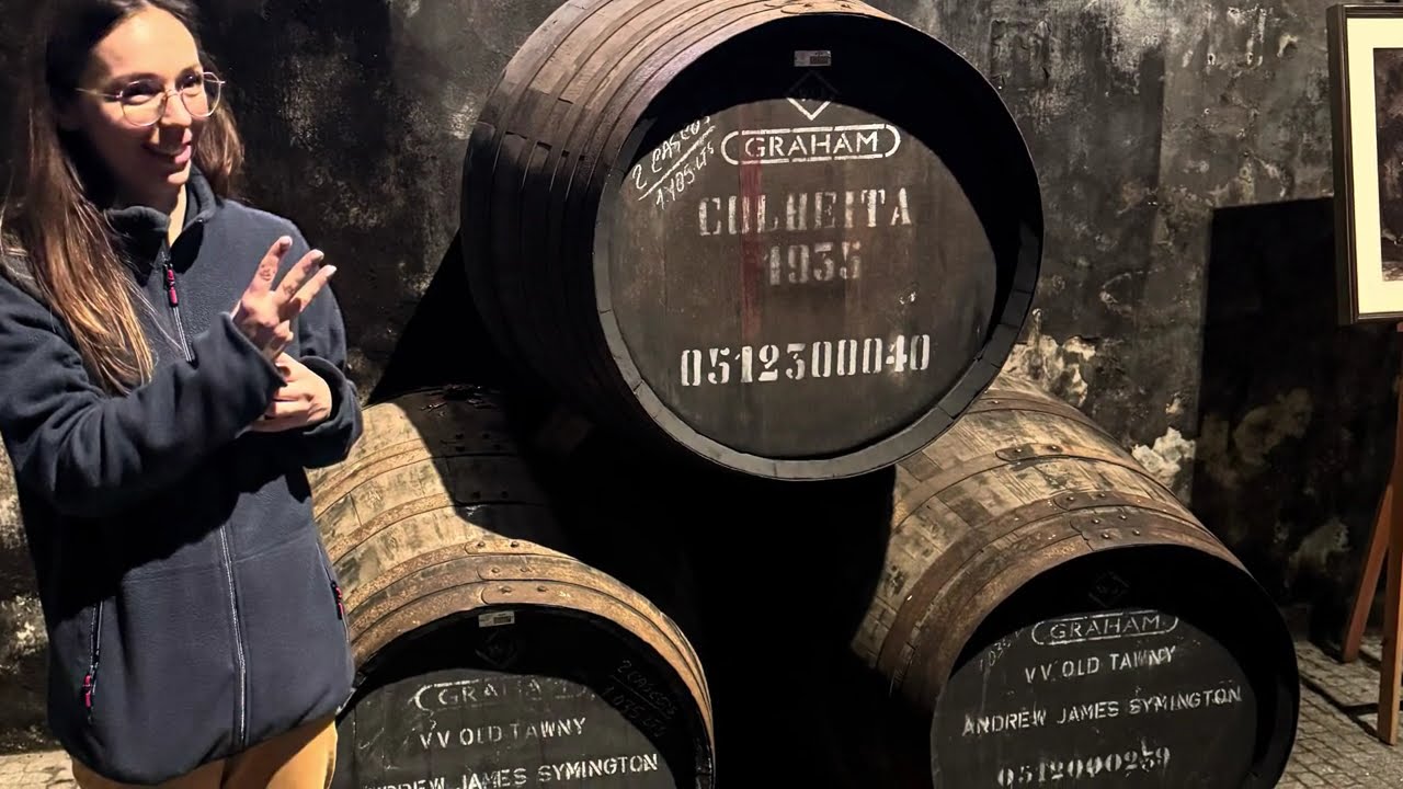 Cellar Tour and Tasting at Graham's 1890 Lodge in Vila Nova de Gaia, Portugal