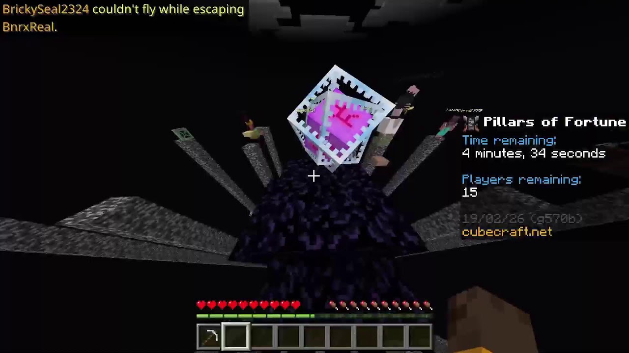 playing MINECRAFT im arab