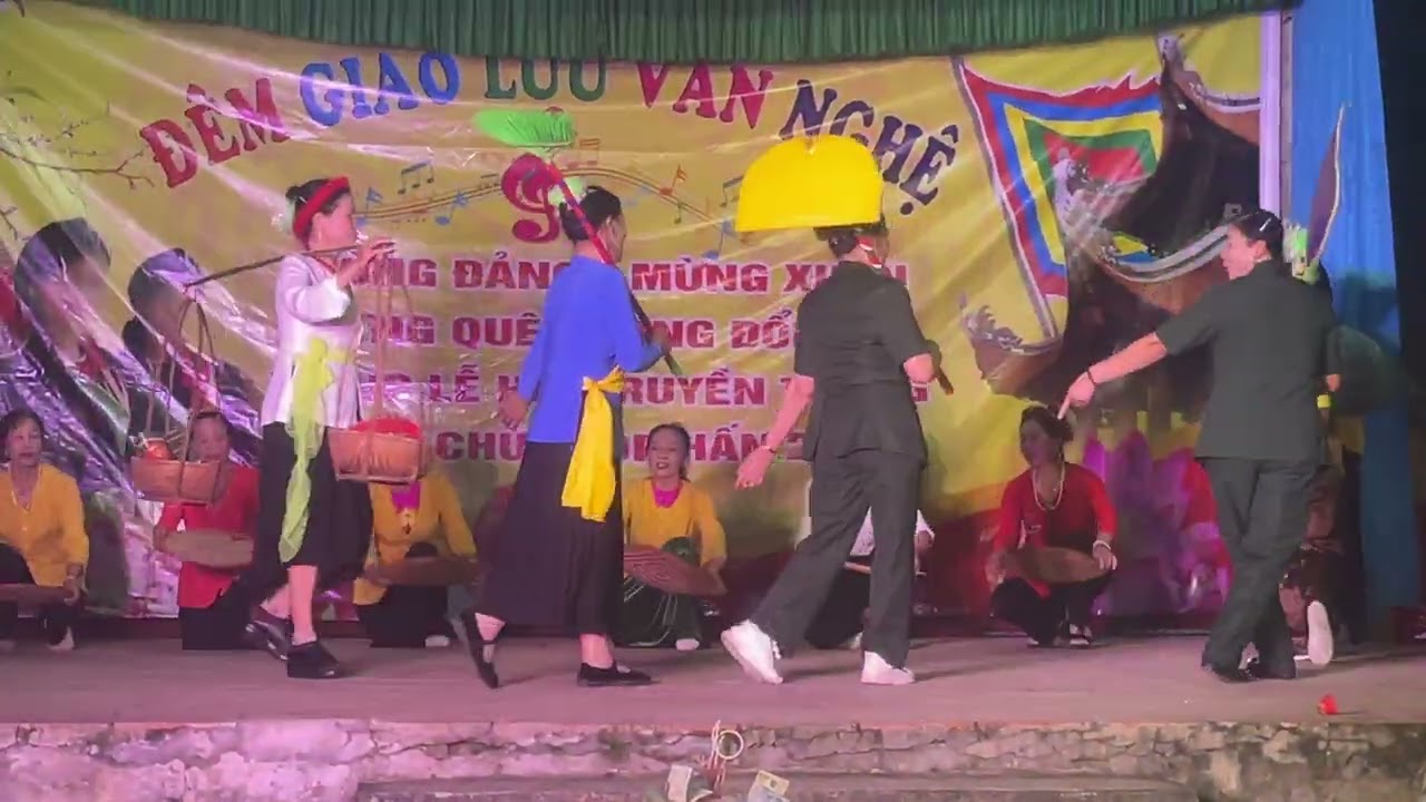 (Hội Làng Tiết mục tuyệt vời của các cụ tổ dân phố hấn )ngày 24 tháng 2, 2026
