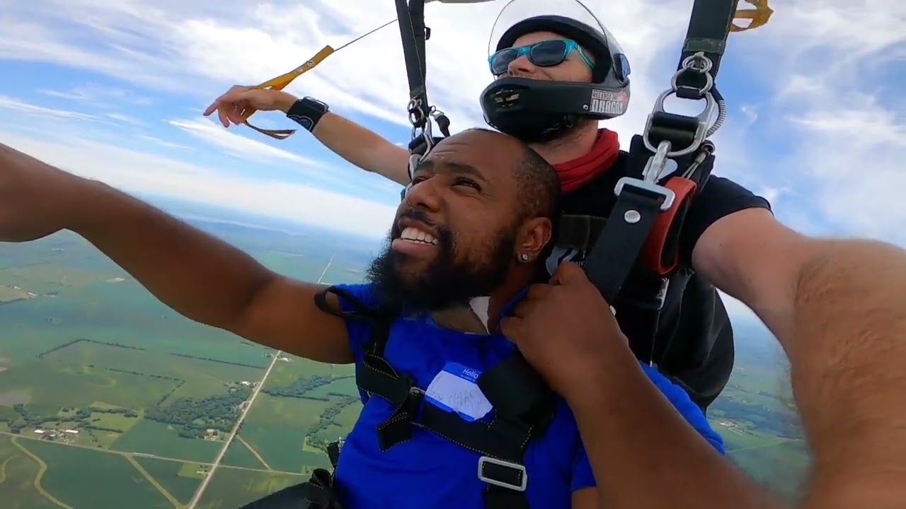 Skydiving to Missouri (voice)