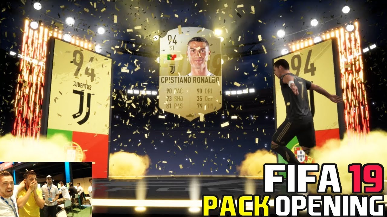 CRISTIANO RONALDO - FIFA 19 PACK OPENING !!!