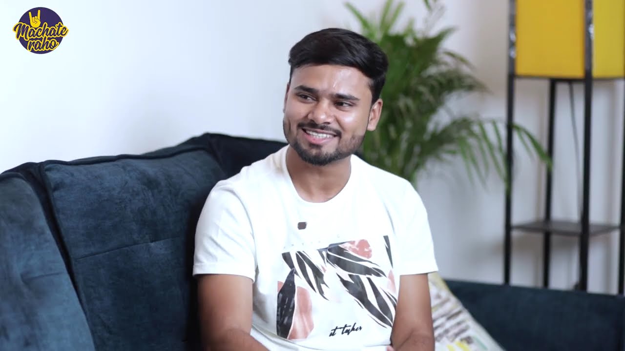 At 22, He Built a Digital Life Without YouTube or Blogging