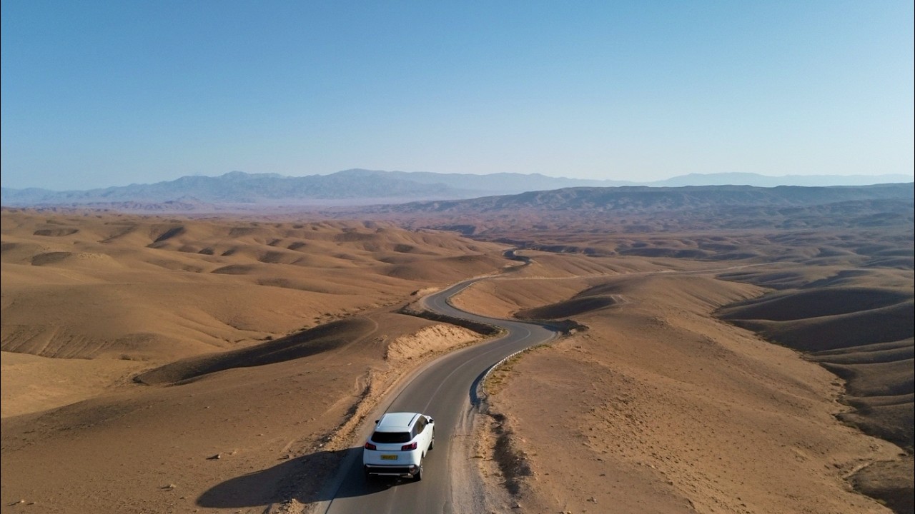 Scenic Drive from Eilat to the Western Ramon Crater via Highway 90 and 40