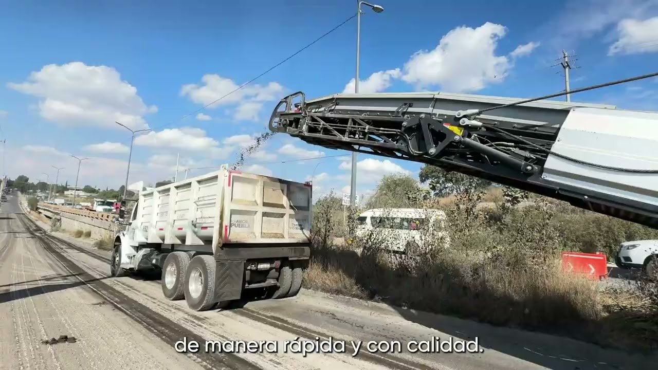 Rehabilitación de la 11 Sur en Puebla capital, entre el puente del Río Atoyac y la Calle Zapotitlán.