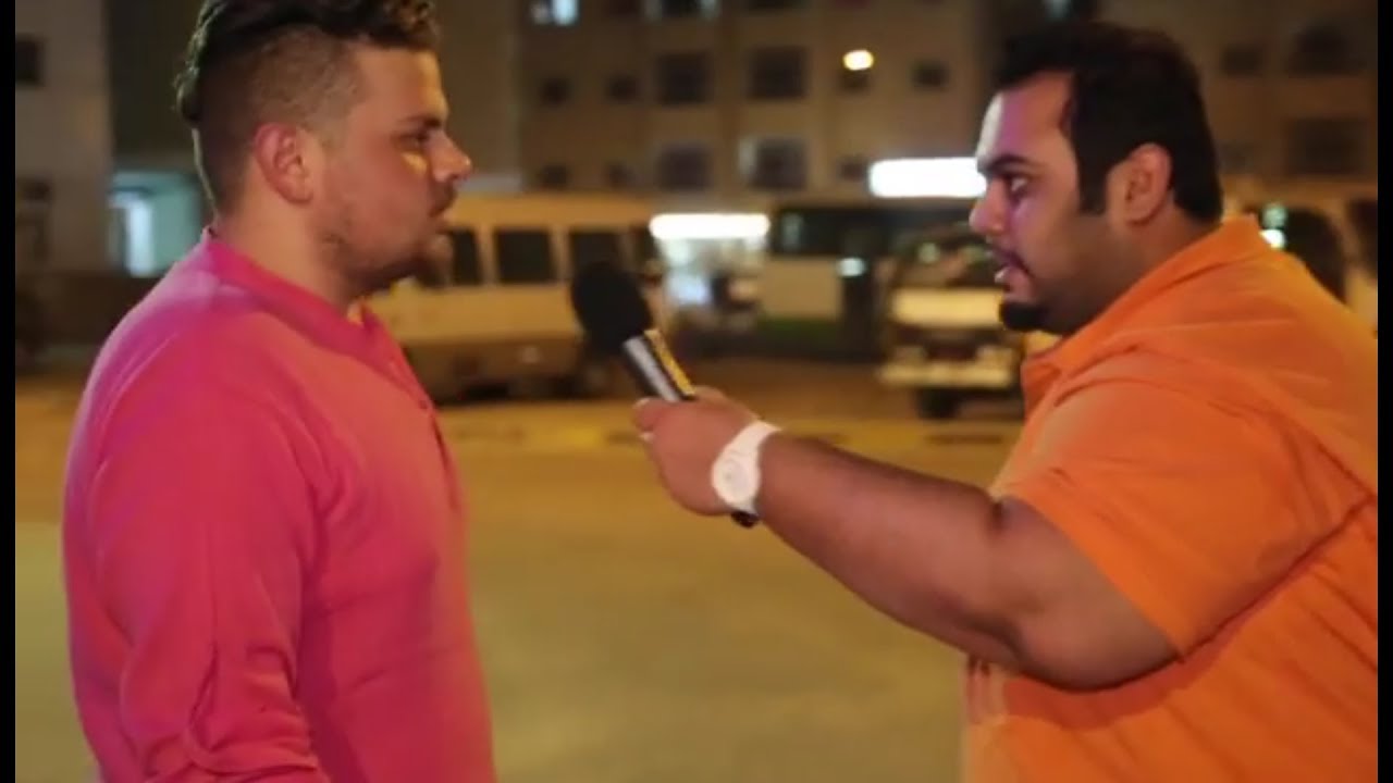 يقوله اتوقع انك انثى وفقع وجهه😂👊-جديد مقالب ابو رجب 2018