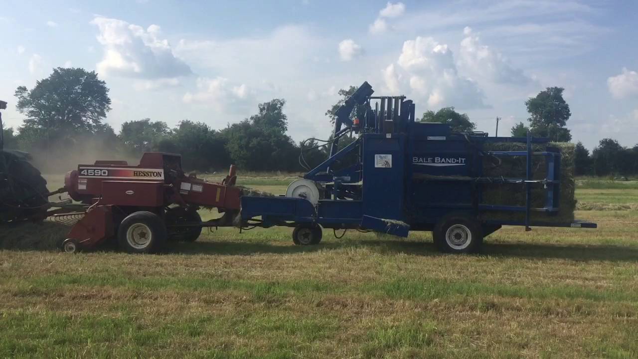 6115R with Bale Bandit