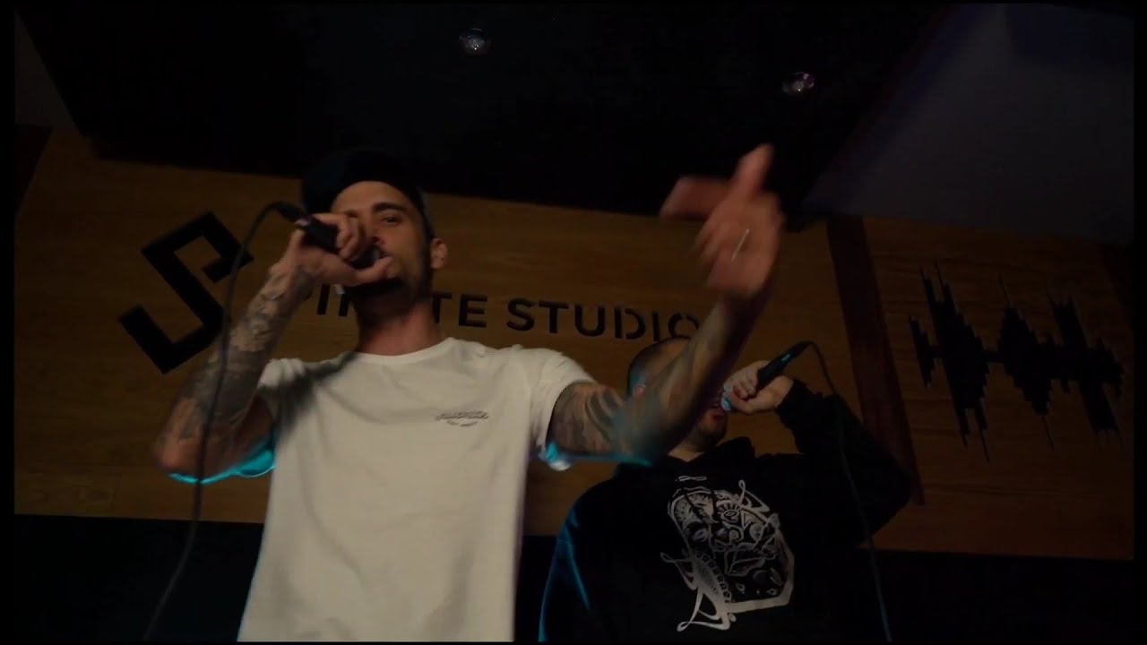 Twizzy & Jinxsta JX - Paul Bearer ft DJ Tesh. (BBC Airwaves Festival) Live performance