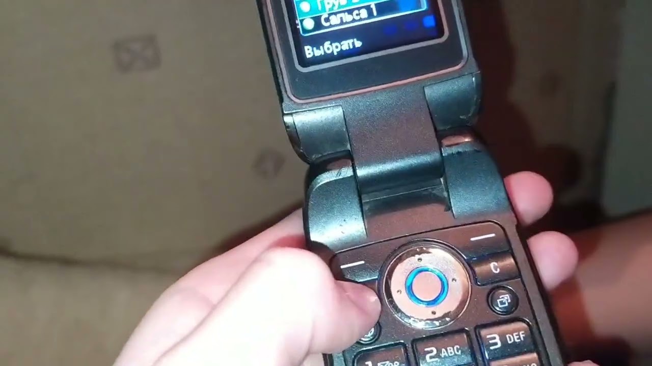 обзор телефона sony Ericsson z710i