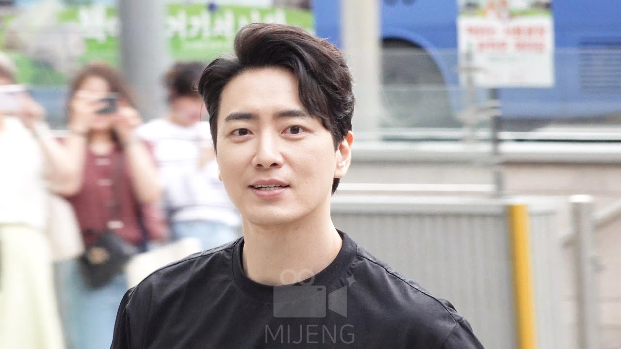 4K 230606 영화 범죄도시3 영등포 롯데시네마 무대인사 출, 퇴근길 이준혁 FOCUS
