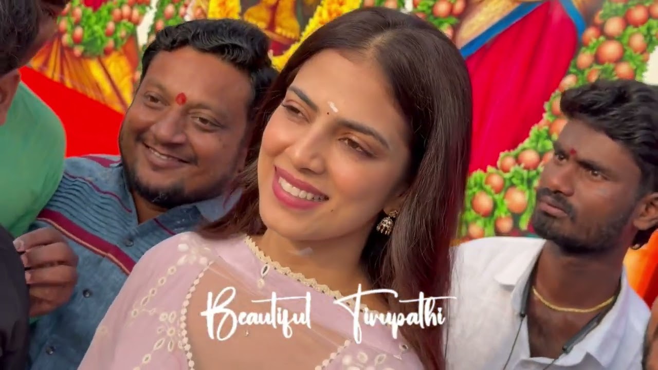 ГЕРОИНЯ Малавика Мохан ВИЗИТ НА Шривари Даршанам