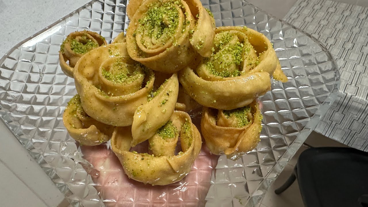 تحلى القهيوة مع كعبات وذان القاضي🫖☕️مع وصفةًصوص البيتزا🍅