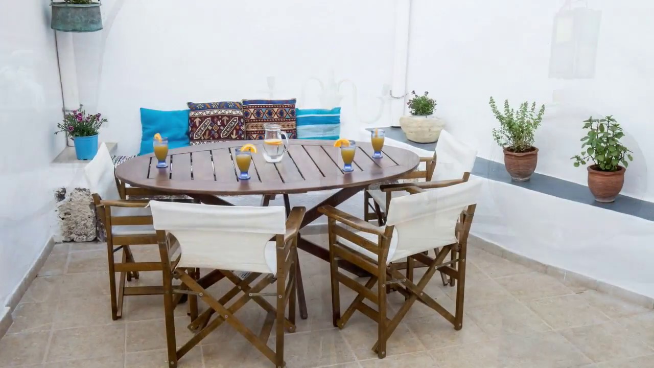 Mylopetres Finikia Oia Santorini