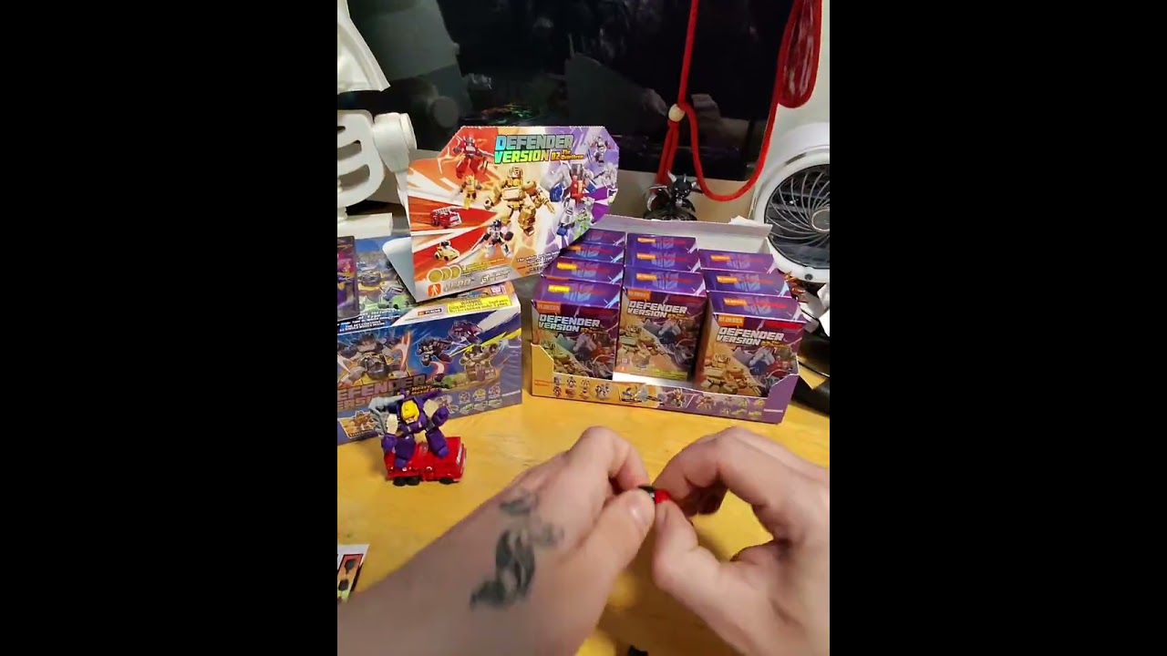 Shattered Glass Ironhide Mini Model kit review and unboxing @Blokees #shorts 