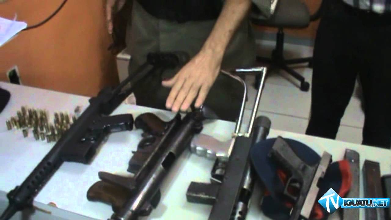 Quadrilha presa em Mombaça e Acopiara é apresentada na delegacia de Iguatu