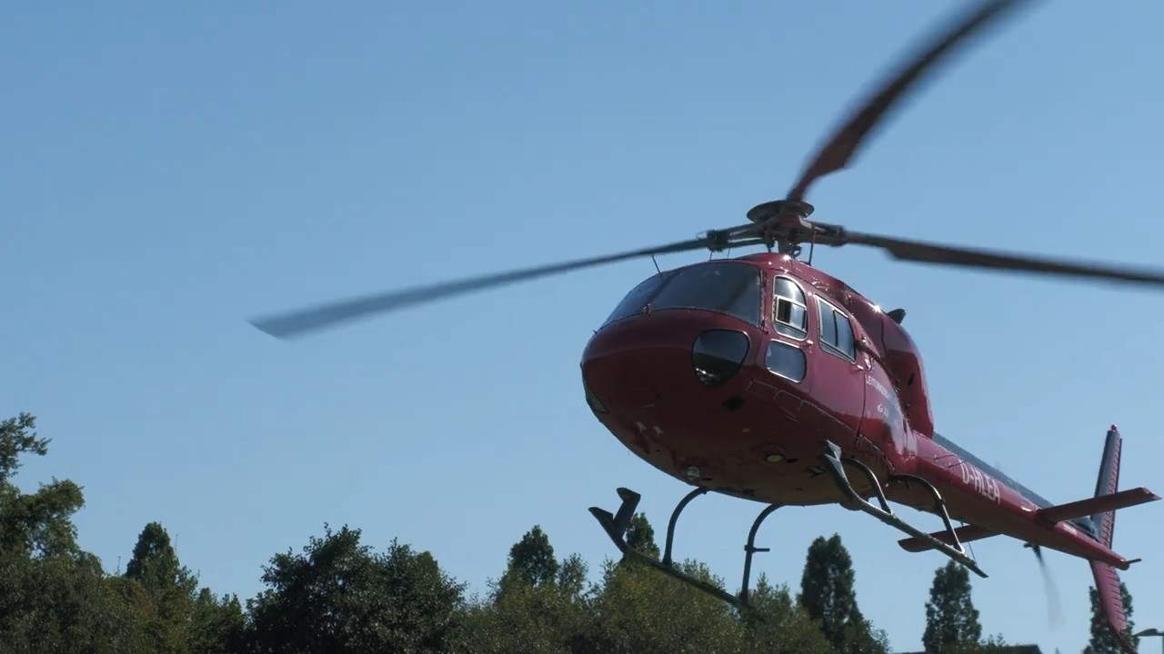 Experience the Spectacular Airbus AS355 Ecureuil Helicopter Takeoff at Montgolfiade Warstein 2024