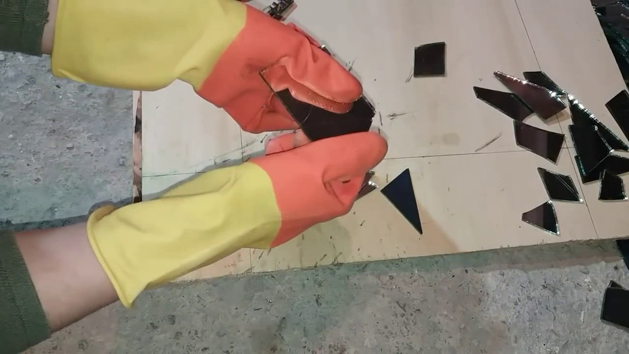 صنع ديكور رائع بالمرايا بأقل تكلفة مع طريقة تقطيع الزجاج بالبيت
the method of cutting glass