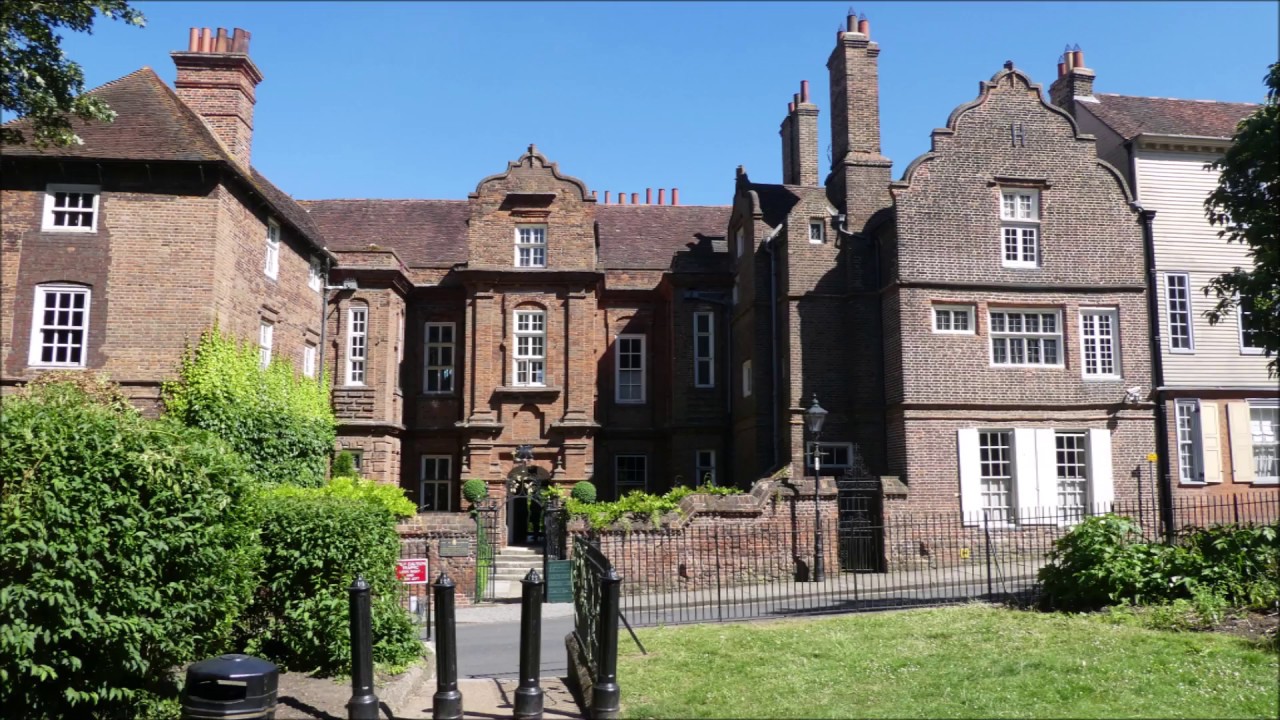 Restoration House & Gardens, Rochester