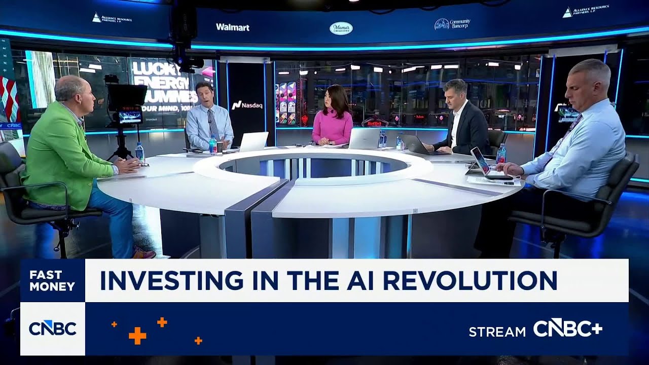 Evercore ISI's Julian Emanuel: Mood around tech is as cautious as I've seen since ChatGPT launched