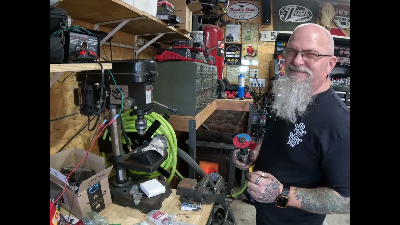 Installing a Carpuride W702 on my Kawasaki Vaquero for Apple CarPlay